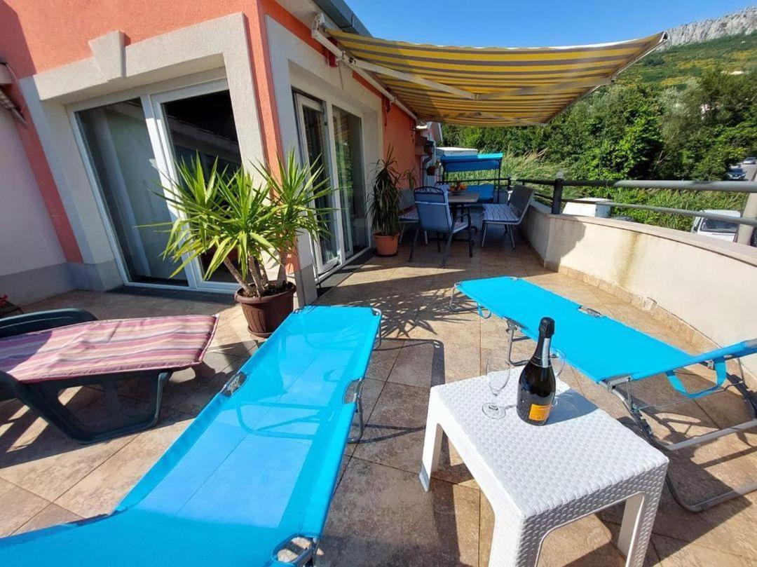 Guest House Klara Solin Exterior foto